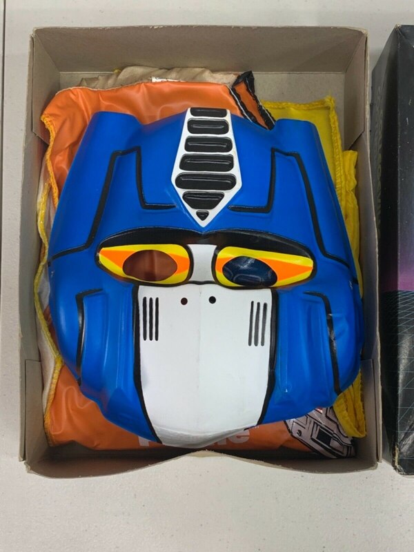 Daily Prime   G1 Optimus Prime Halloween Costume  (4 of 9)